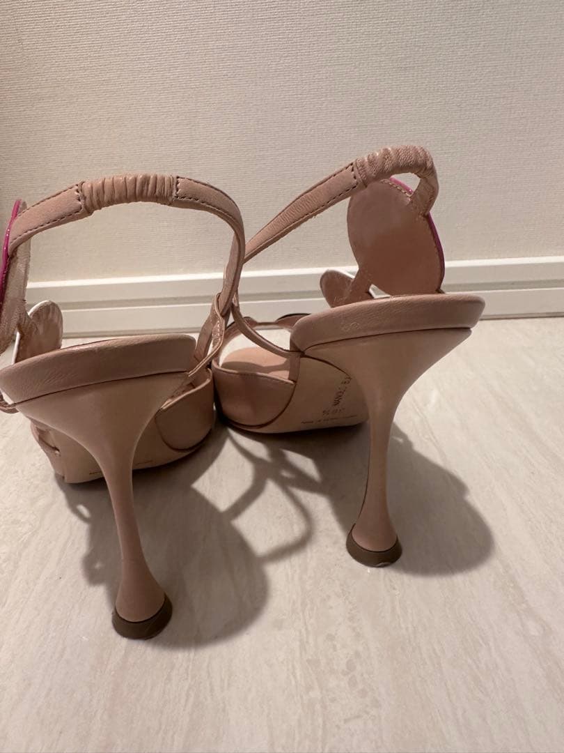 MANOLO BLAHNIK ベージュ ネイビー サンダル 36.5