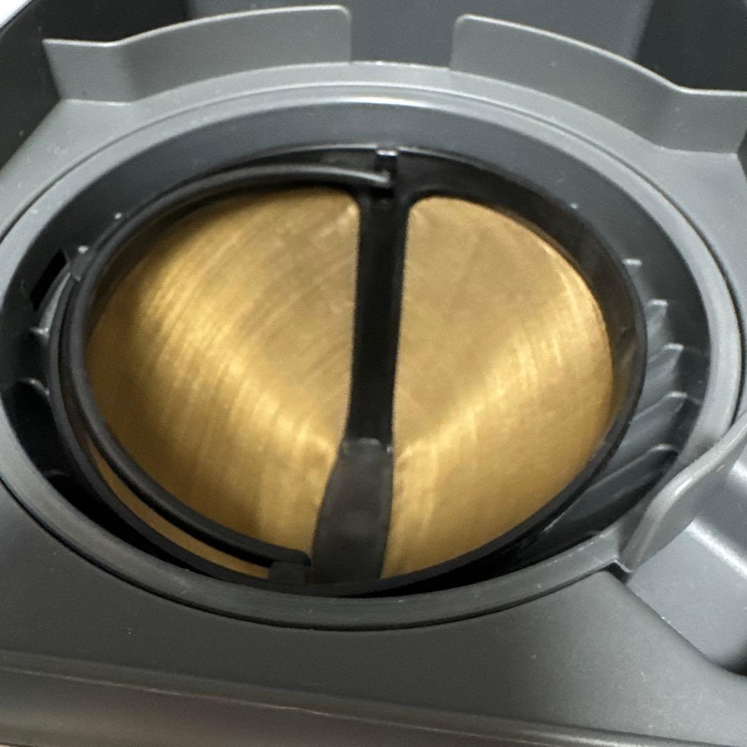 値下げ！DeLonghi デロンギ ドリップ コーヒーメーカー CMB6-WH