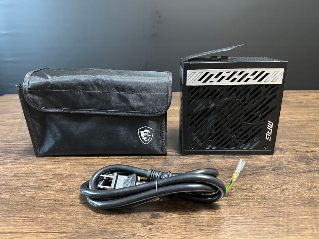 MSI MPG A1000G PCIE5 (80+ gold)　電源ユニット