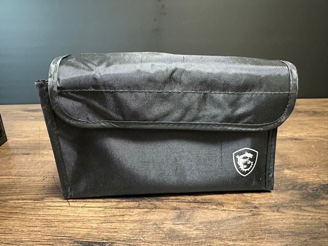 MSI MPG A1000G PCIE5 (80+ gold)　電源ユニット