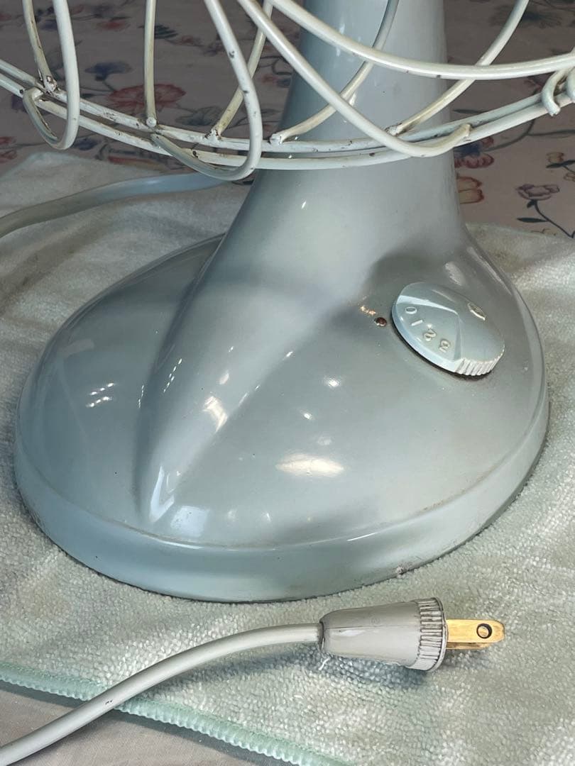 50's レトロ　戦闘機の羽根　エアーインテークイメージ　日立　扇風機　完璧稼働