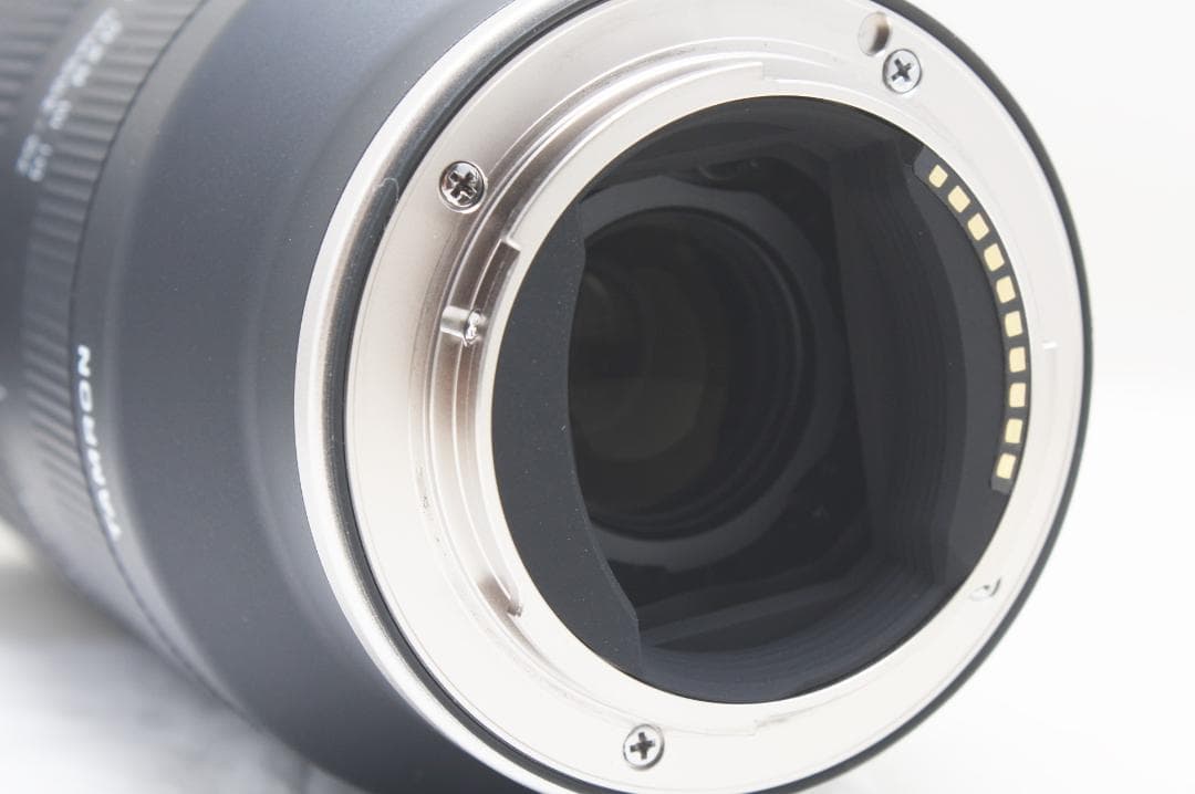 ★良品★ タムロン 70-300mm F4.5-6.3 ソニーE