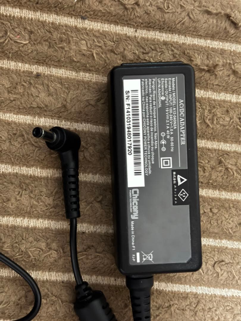 【ジャンク】Core i7 / RAM16GB /バッテリー故障 動作確認済み