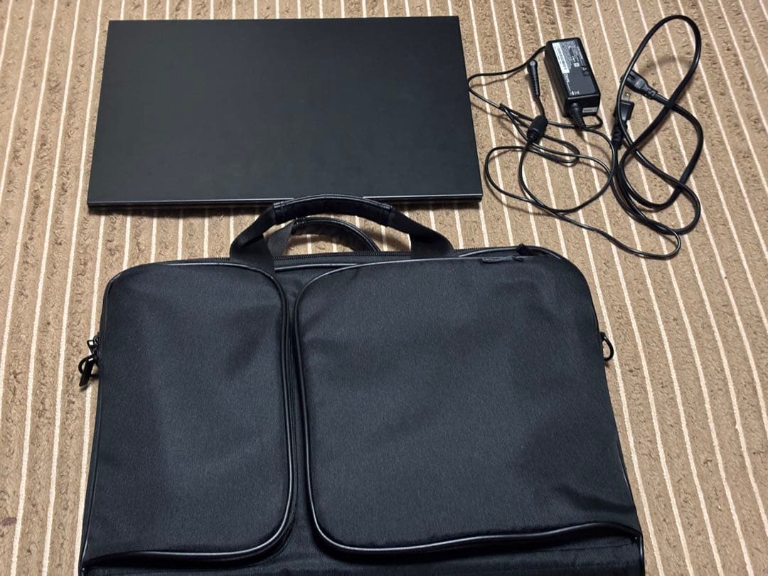 【ジャンク】Core i7 / RAM16GB /バッテリー故障 動作確認済み