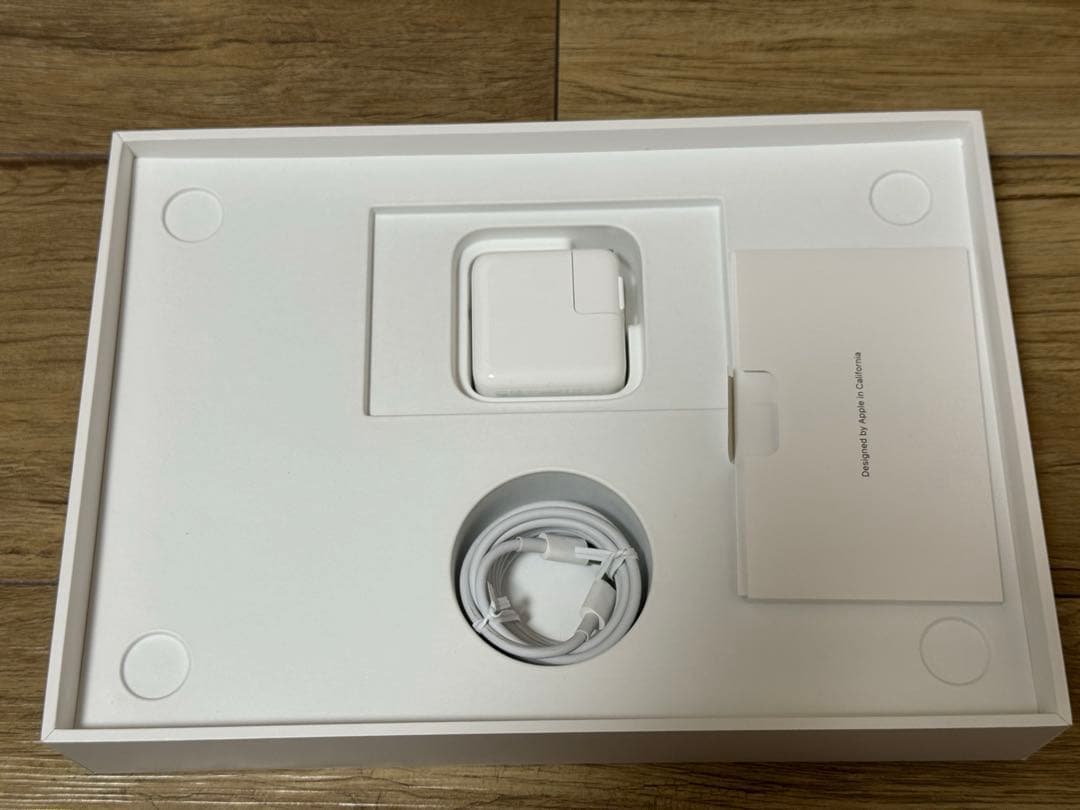 MacBook Air M1 美品 充電回数17回