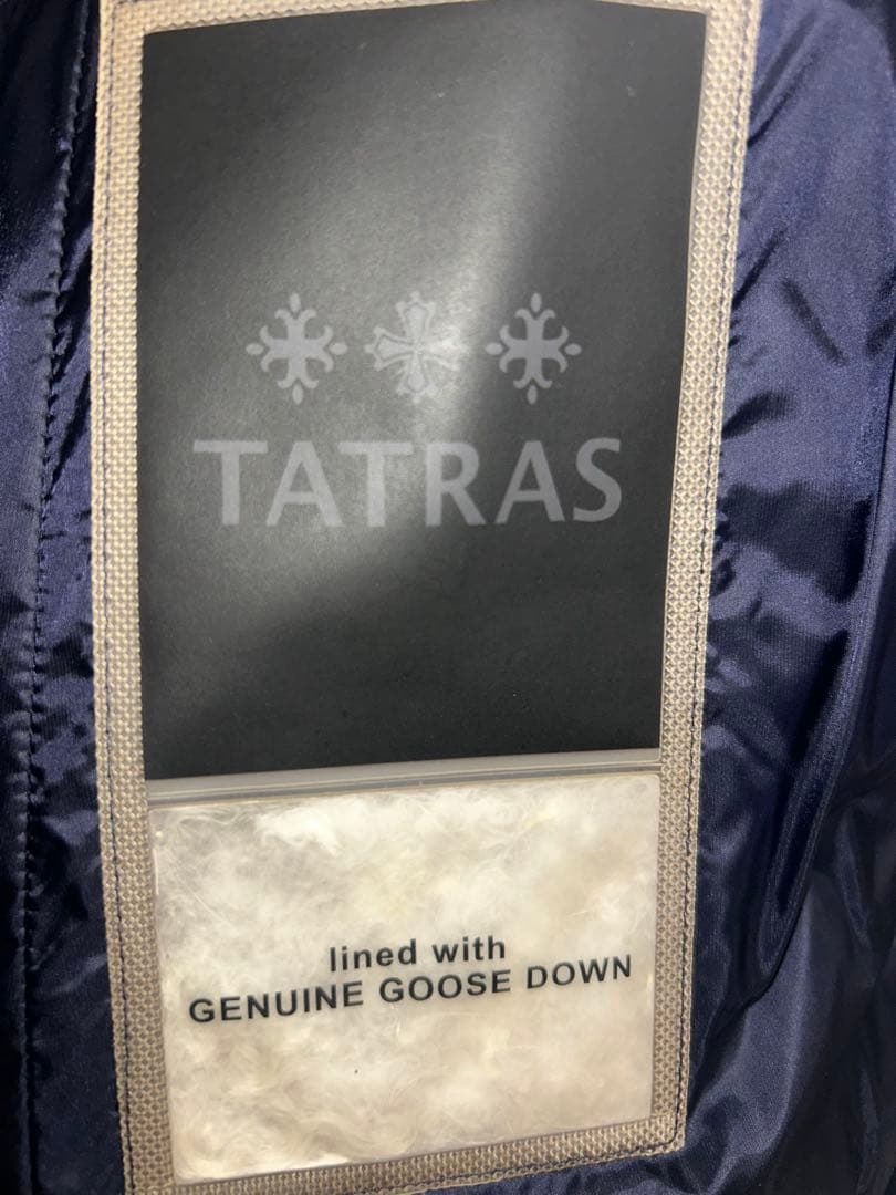 極美品! TATRAS LAVIANA ファー付きネイビーダウンジャケット