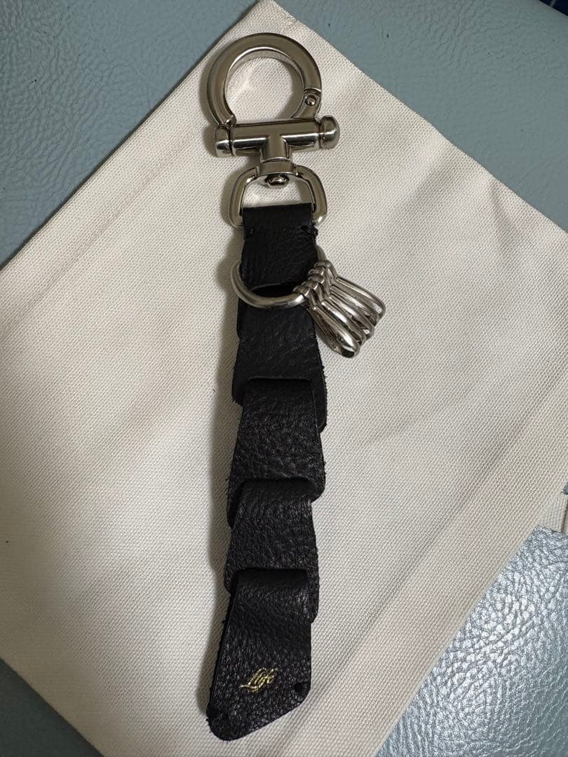 ねこさばとらLlife LEATHER KEY CHAIN ブラック
