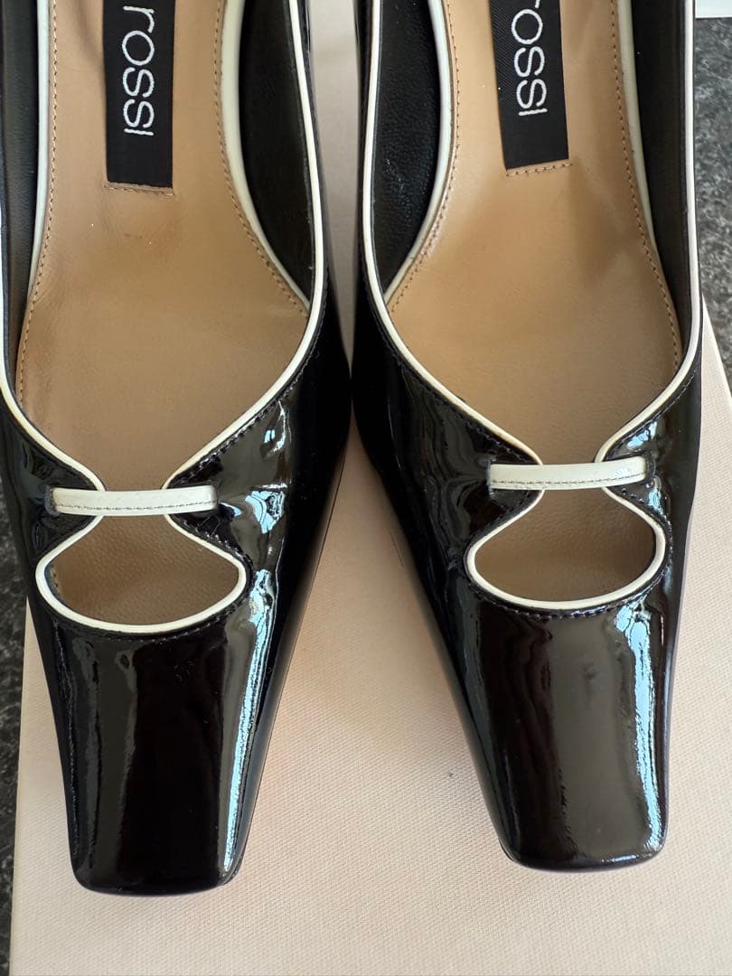 未使用　Sergio Rossi エナメル　パンプス　黒×白