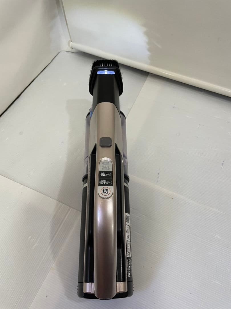 HITACHI コードレス掃除機 PV-BH900H GOLD