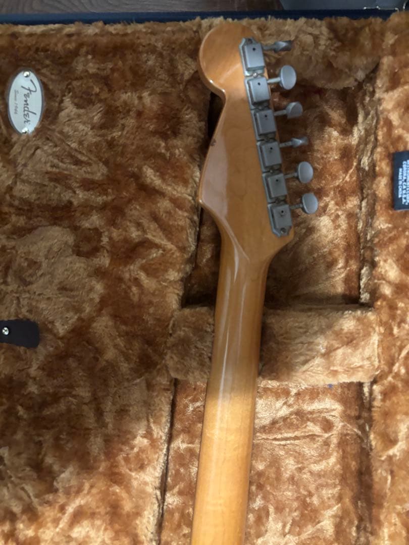 ギター Fender USA American Vintage Stratocaster