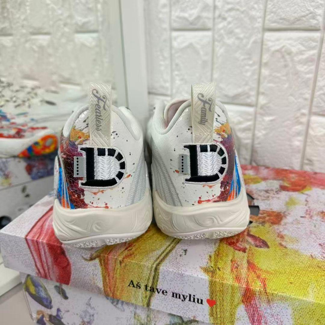 LI−NING Wade Dlo1\"花火\" リーニンウェイト バッシュ US10