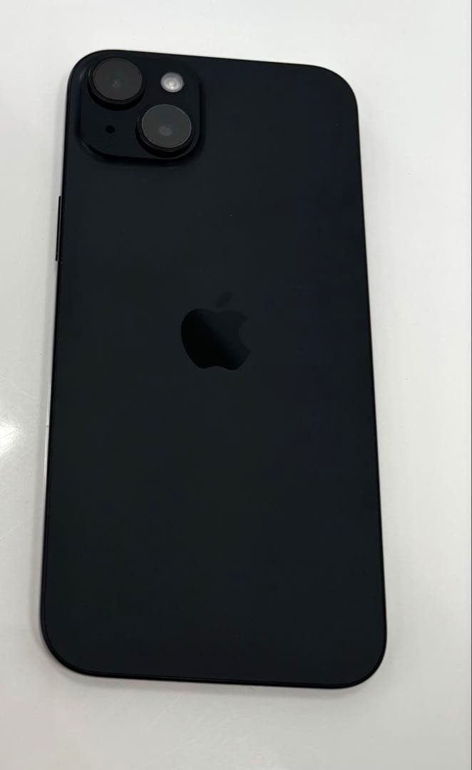⑩ iPhone15 Plus 128GB ブラック