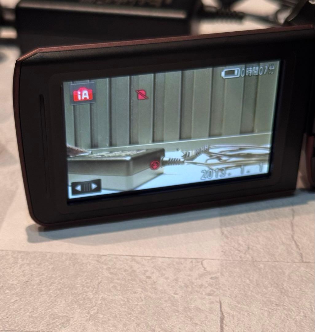 Panasonic ビデオカメラ HC-V620M