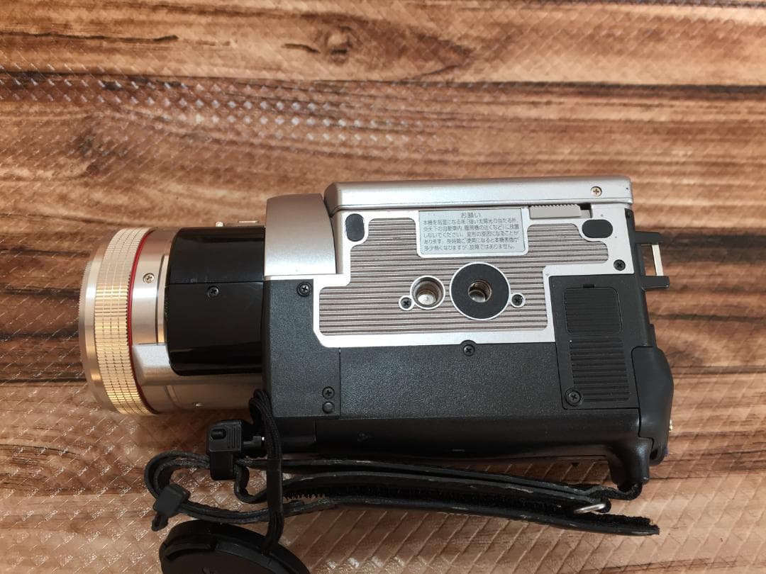 撮影再生ダビングOK　Panasonic　NV-GS400　付属品有　液晶大画面