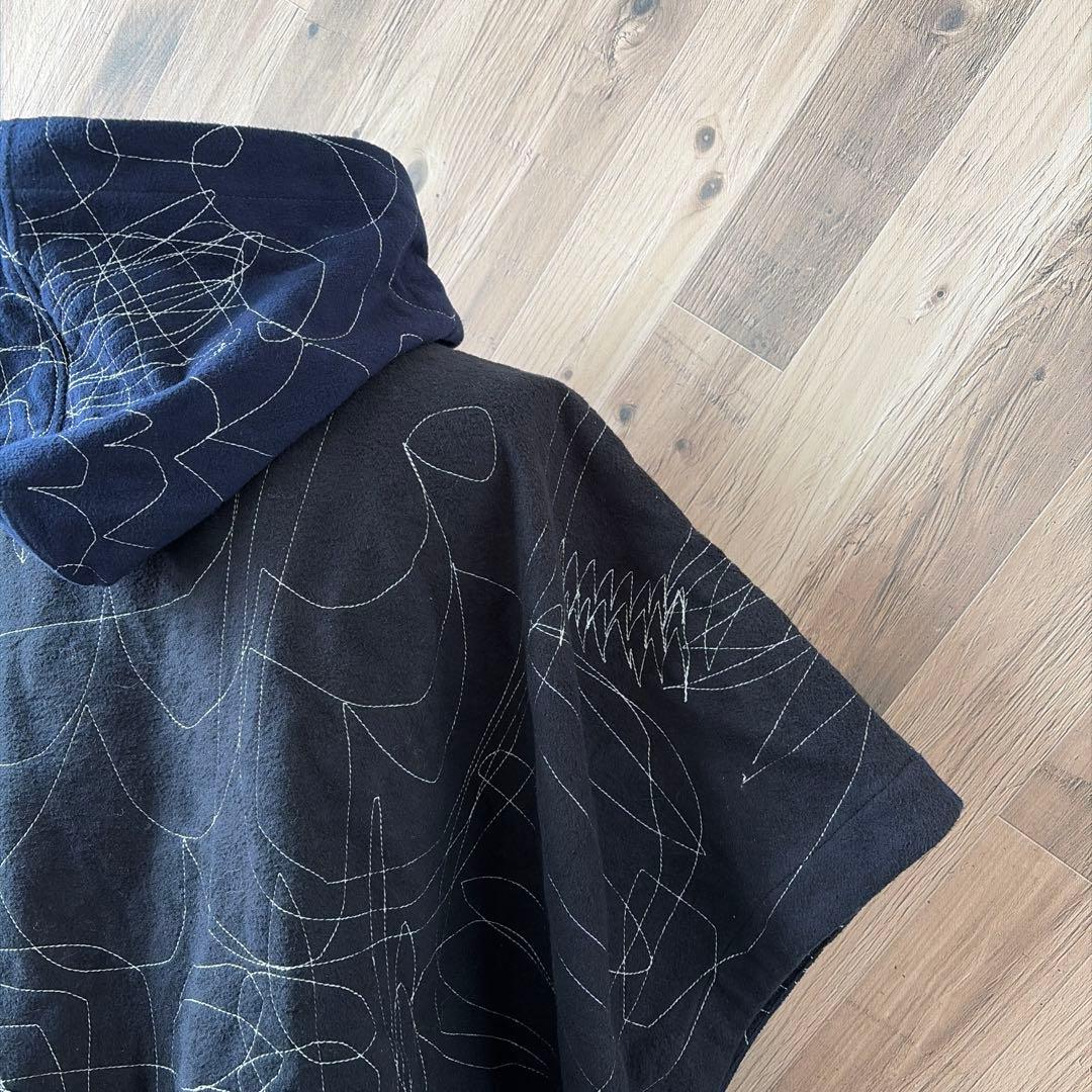 オガワトモコ 刺繍作家 ステッチ刺繍 フード 肉厚 綿100% 羽織り