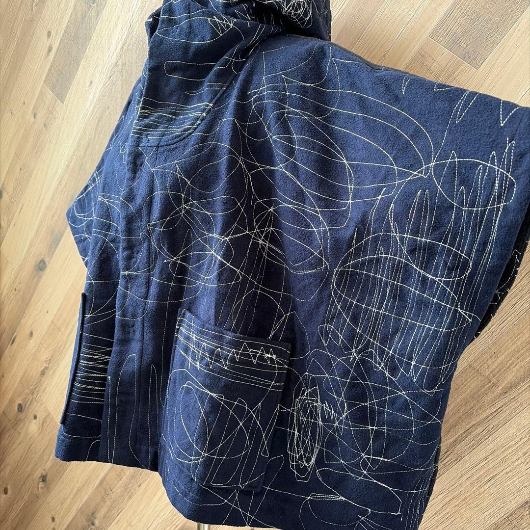 オガワトモコ 刺繍作家 ステッチ刺繍 フード 肉厚 綿100% 羽織り