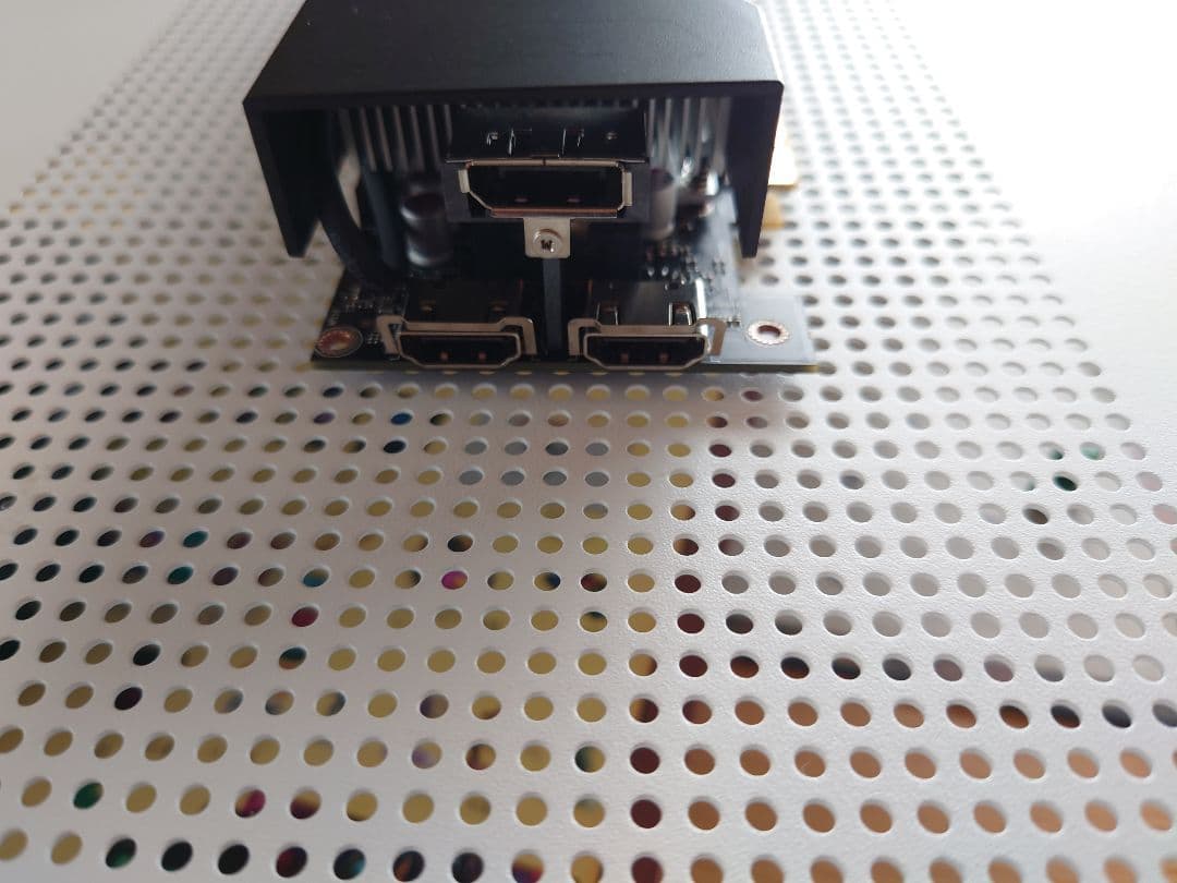 MSI 3050 6GB LP ロープロファイル