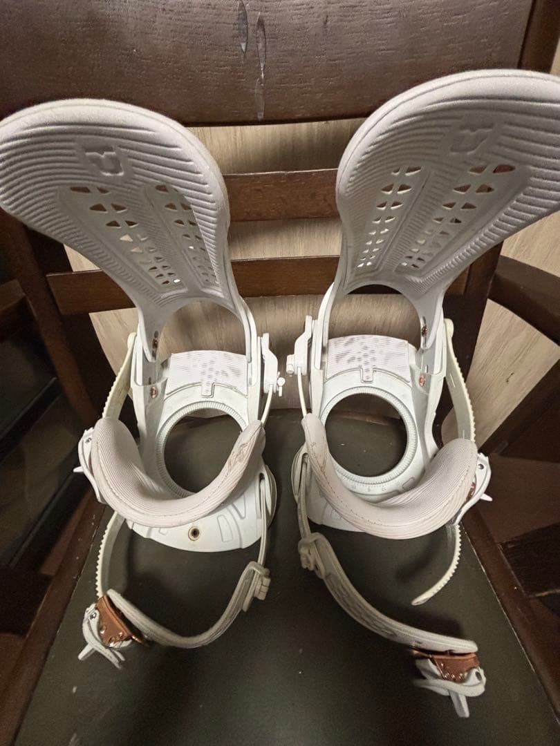 UNION TRILOGY スノーボードビンディング ホワイト