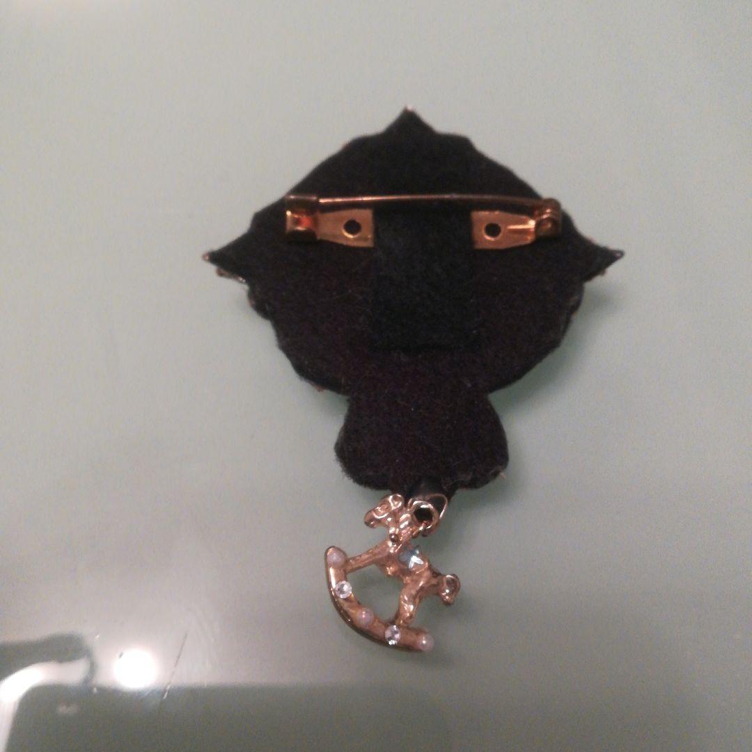 piari様　ハンドメイド　ブローチ