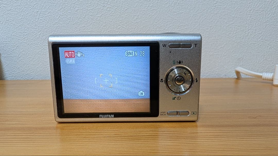 富士フイルム　デジタルカメラ FinePix Z100 fd