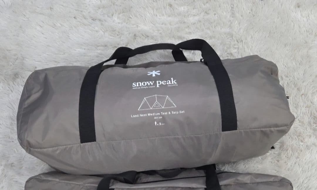 ほぼ未使用　 peak ランドネストドームM テント　タープなし