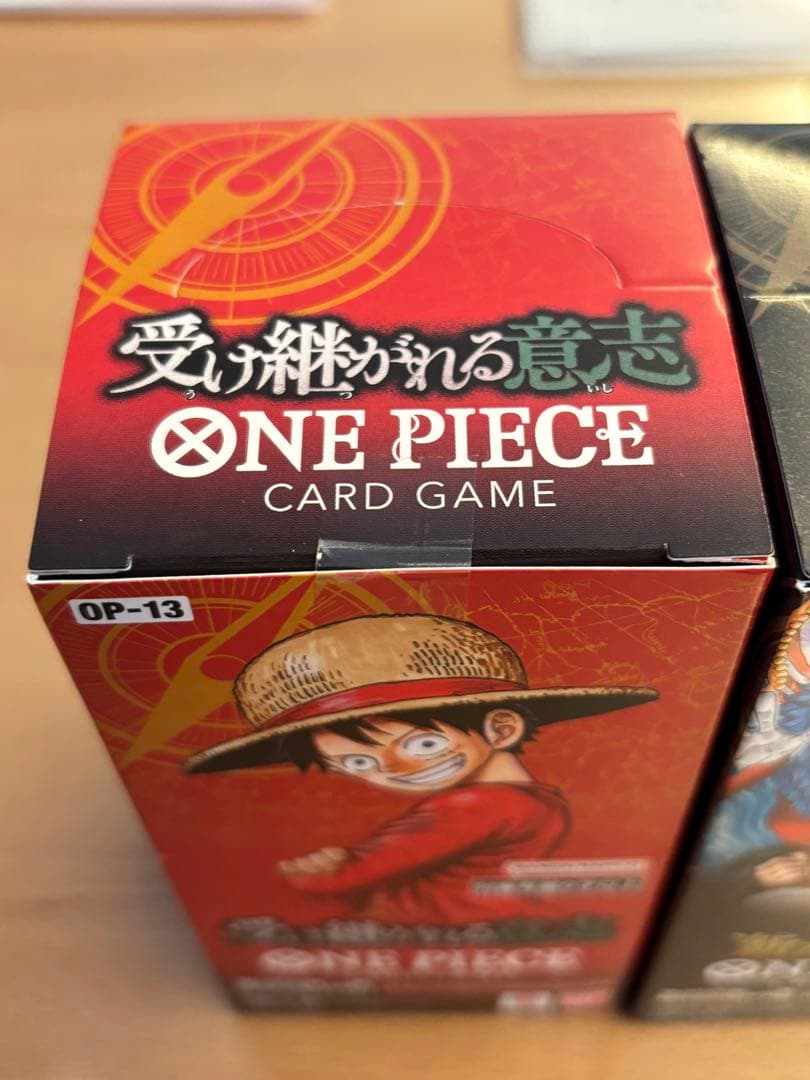 ワンピースカード　受け継がれる意志• 新たなる皇帝box 新品未開封　テープ付