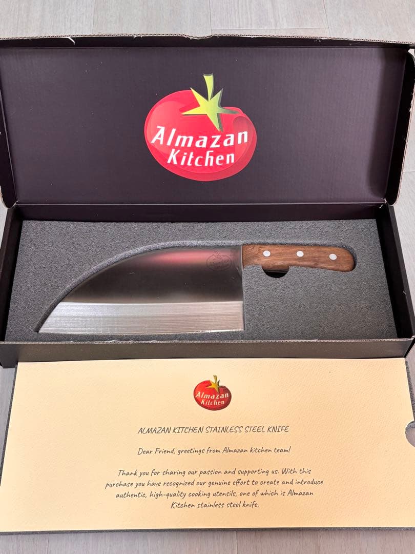 Almazan Kitchenセルビアンシェフナイフ