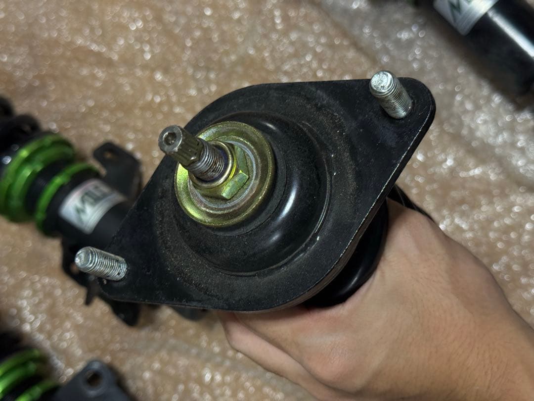 ZN6 ZC6 86 brzコイルオーバーサスペンション mild