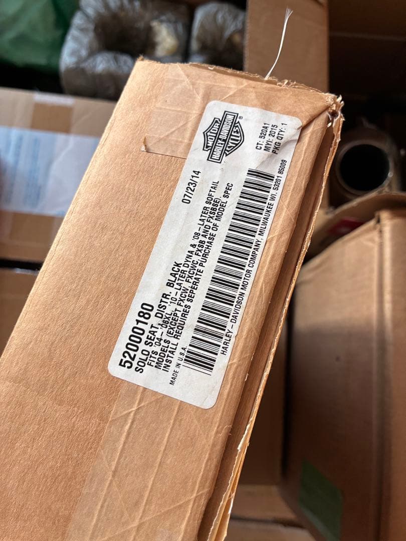 ハーレー純正ソロサドルシート