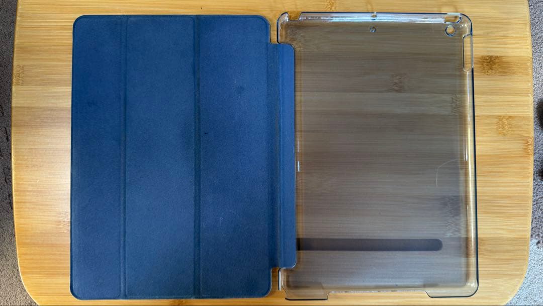 iPad 第9世代 64GB Wi-Fi Smart Keyboard付き