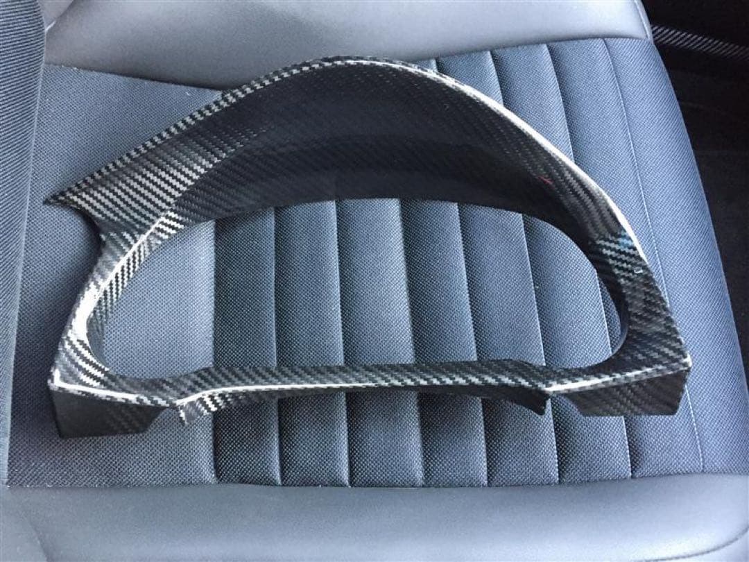 AXISアクシスパーツ　レクサスISドライカーボン製メーターインナーフードカバー