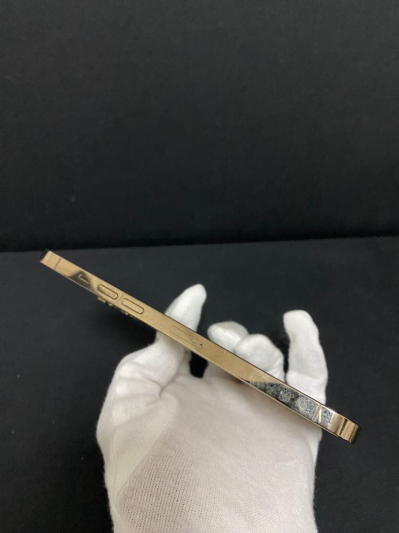 iphone 12 pro max ゴールド　256gb.