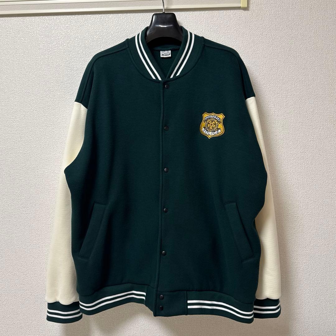 美品 ズートピア ニック スタジャン 【LL】