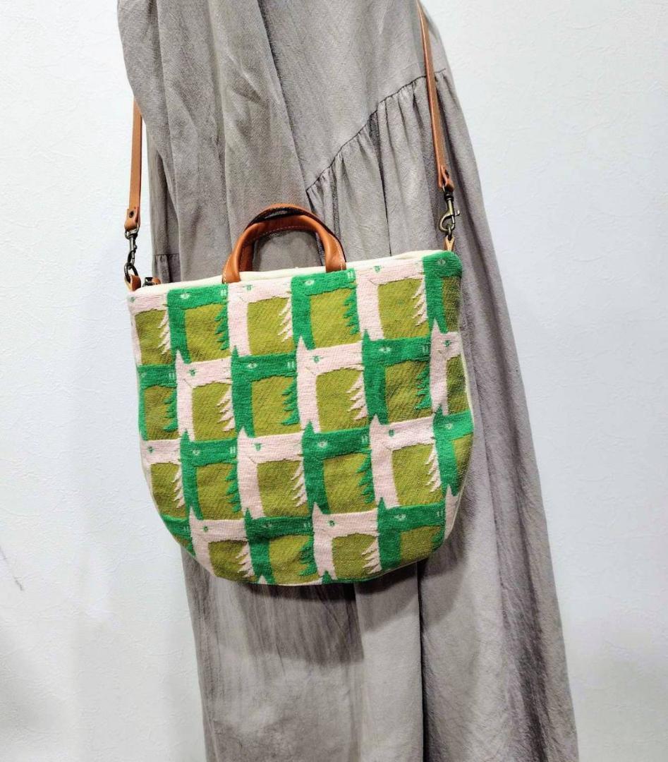 ミナペルホネン/thoroughbredサラブレットネマスタード/ロングミニラウ