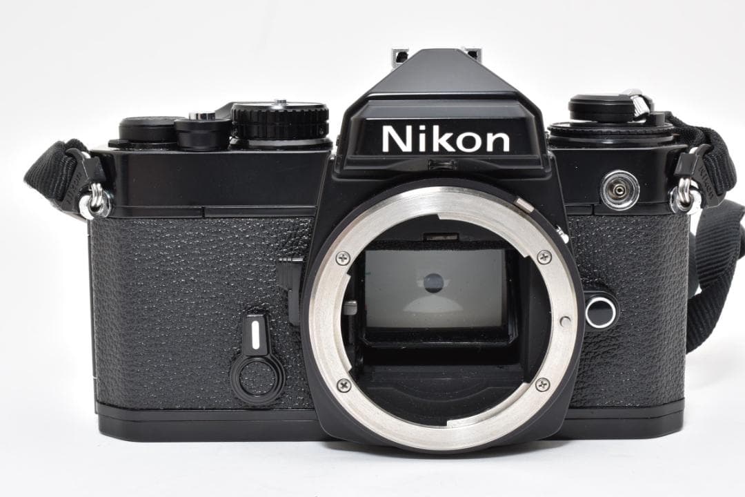 超美品 NIKON FE ブラック フィルムカメラ　モルト新品交換済 H001