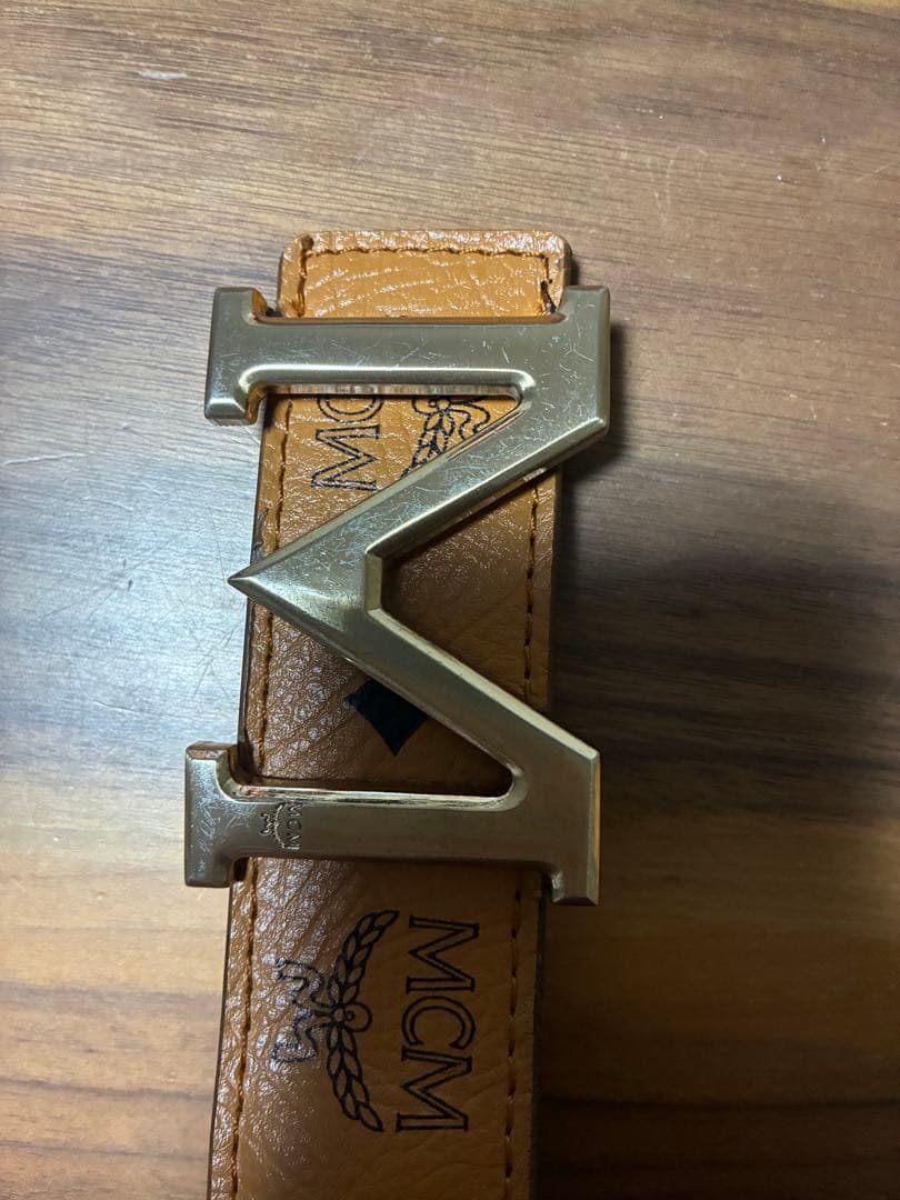 MCM ブラウン ベルト Mロゴバックル