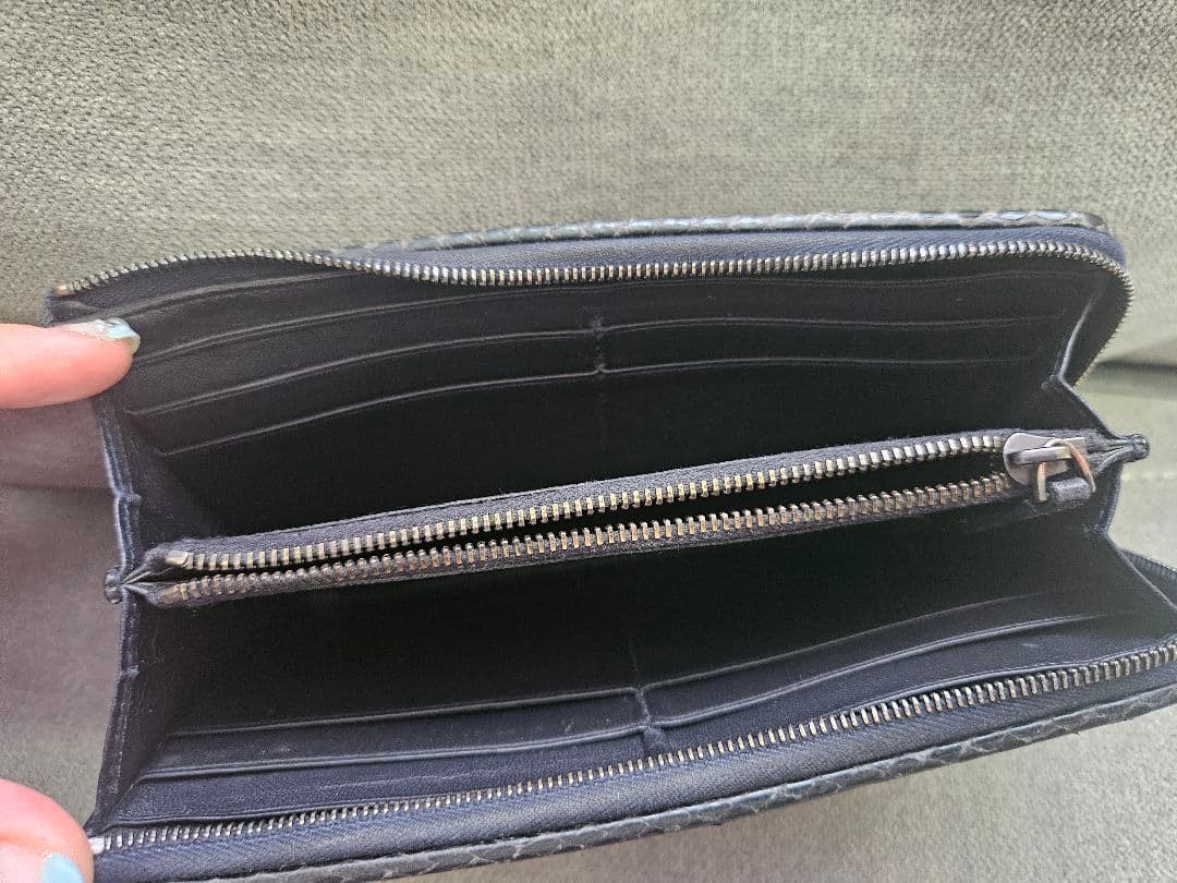 z*u様 BOTTEGA VENETA/ボッテガヴェネタエナメル　イントレチャー