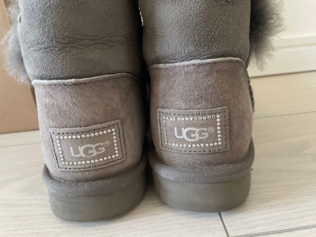 UGG ムートンブーツ グレー　24cm
