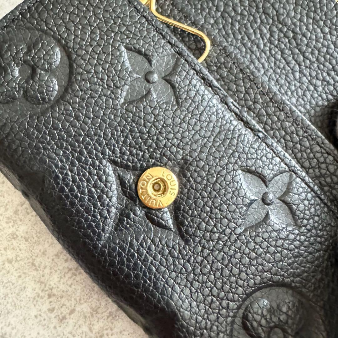 ルイヴィトン　キーケース　6連　モノグラムアンプラント　ミュルティクレ　黒