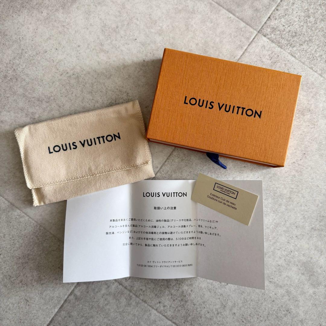 ルイヴィトン　キーケース　6連　モノグラムアンプラント　ミュルティクレ　黒