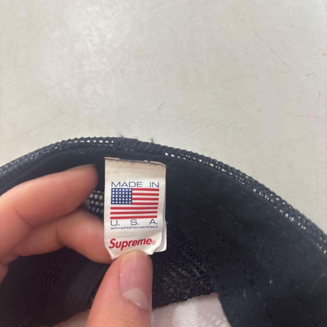 Supreme トラッカーキャップ ホワイト/ブラック