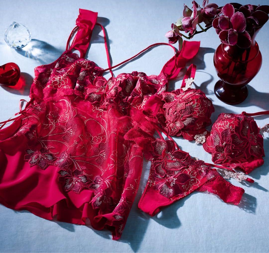 サルート 29グループ ガレ 店舗限定 新品タグ付P-upブラソング C75