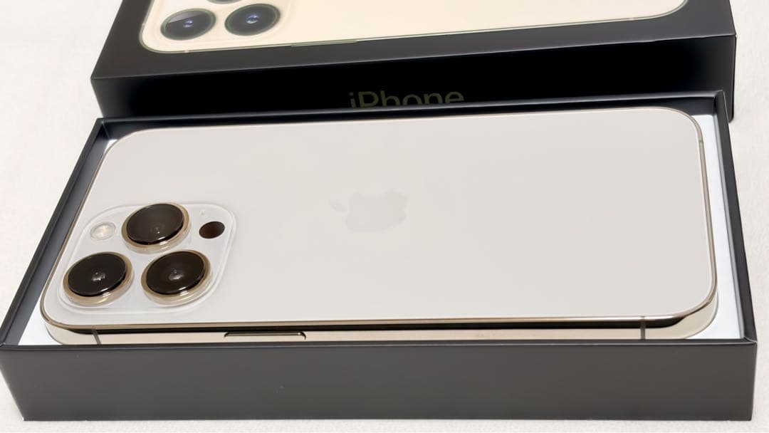 美品 iPhone 13 Pro 256GB SIMフリー バッテリー100％