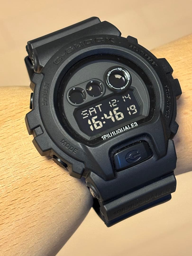 コラボ/G-SHOCK/限定/1PIU1UGUALE3/時計/GD-X6900