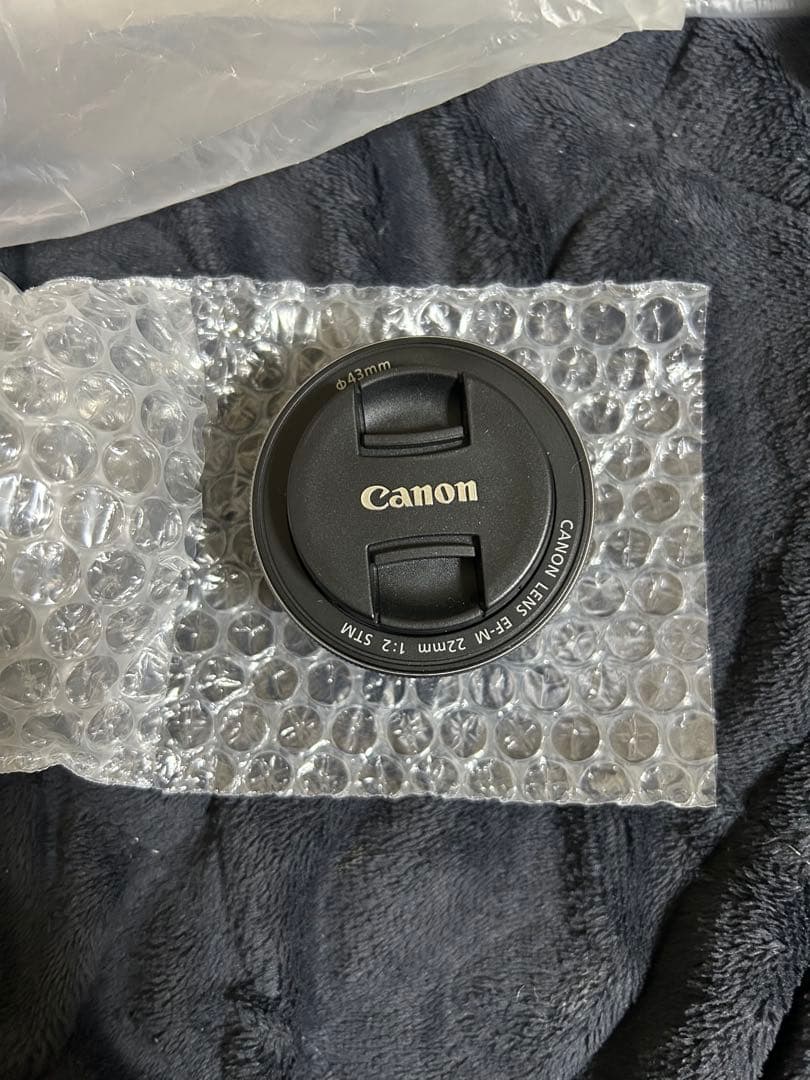 デジタルカメラ Canon EOS M10 + EF-M 22mm f/2 STM