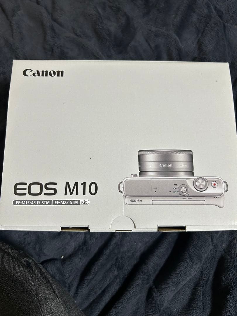 デジタルカメラ Canon EOS M10 + EF-M 22mm f/2 STM