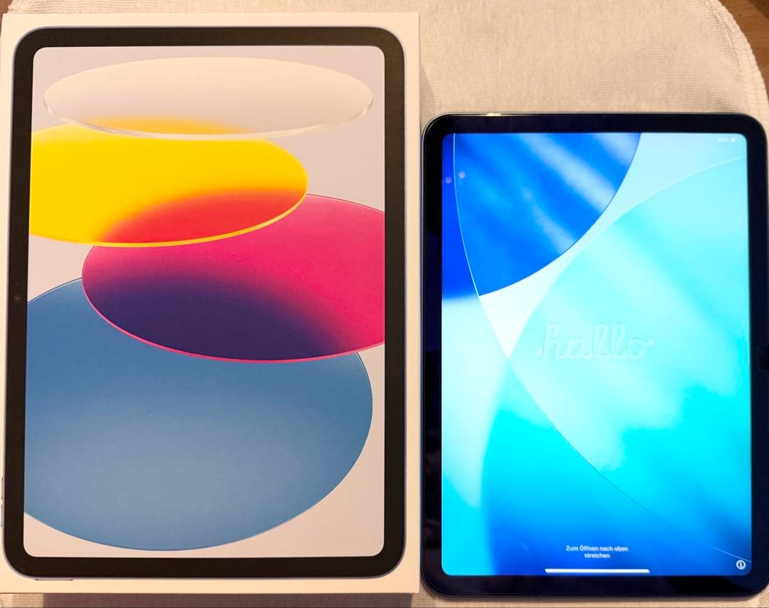 iPad 第10世代 Wi-Fi 64GB ブルー 極美品 フィルム ケース付