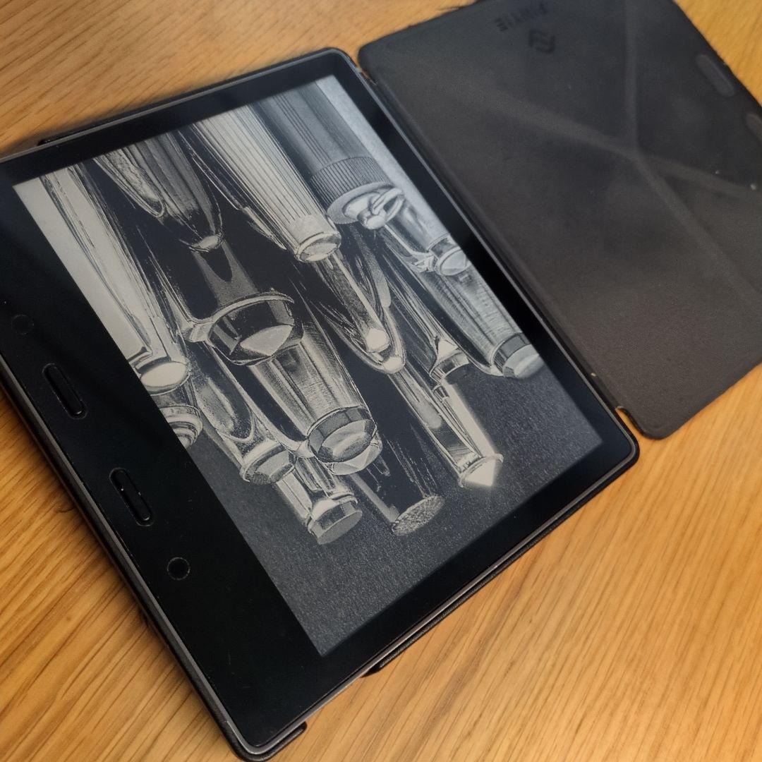 Kindle Oasis 第10世代 32GB wifi+LTE 広告なし