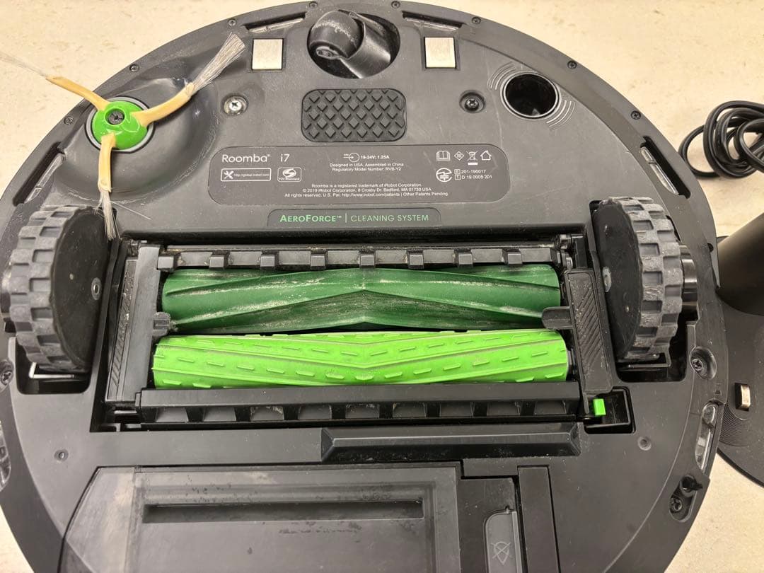 iRobot Roomba i7 ロボット掃除機 本体