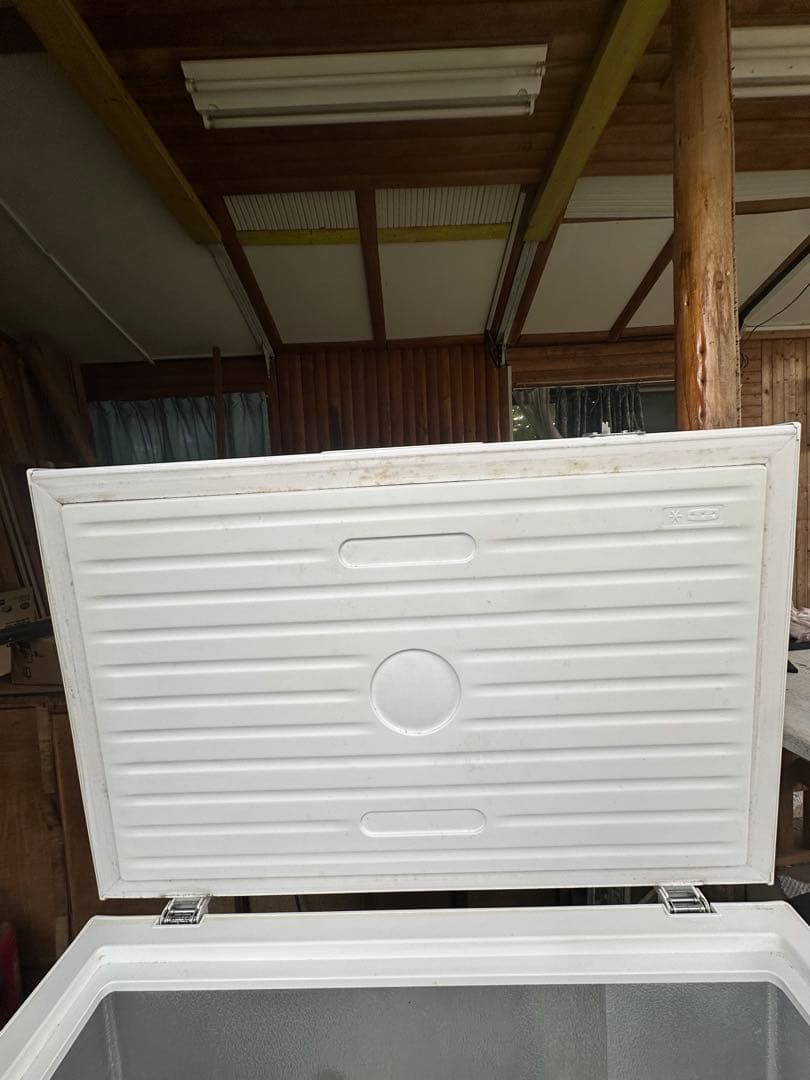 MAXZEN マクスゼン冷凍ストッカー　上開き 199l 200l 引き取り限定